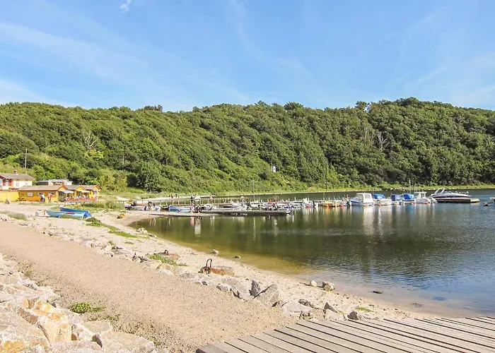 Stunning In With Wifi Apartment